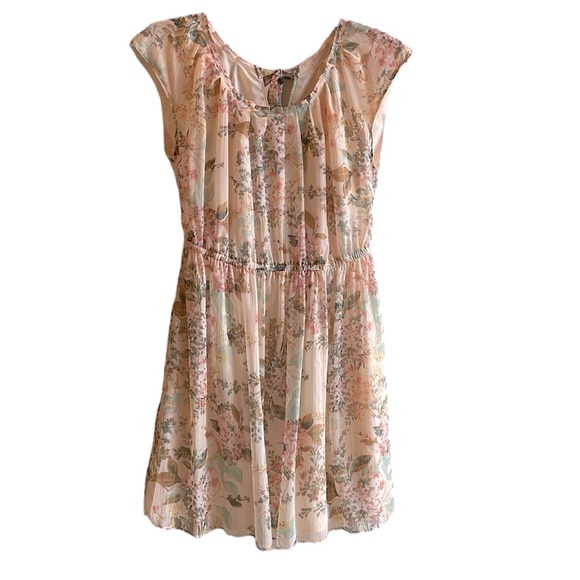 LC Lauren Conrad Dresses & Skirts - LC LAUREN CONRAD UEC Women’s Size Large Peach Floral cap sleeve dress gold pink